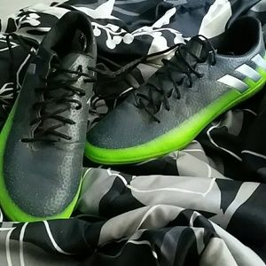 Adidas messi indoor soccer cleats